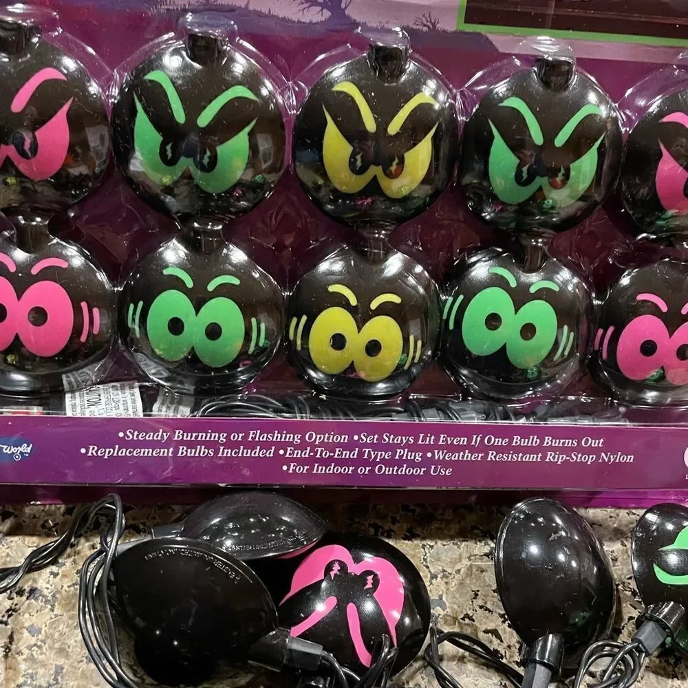 Eerie Eyes Halloween String Lights 2 sets